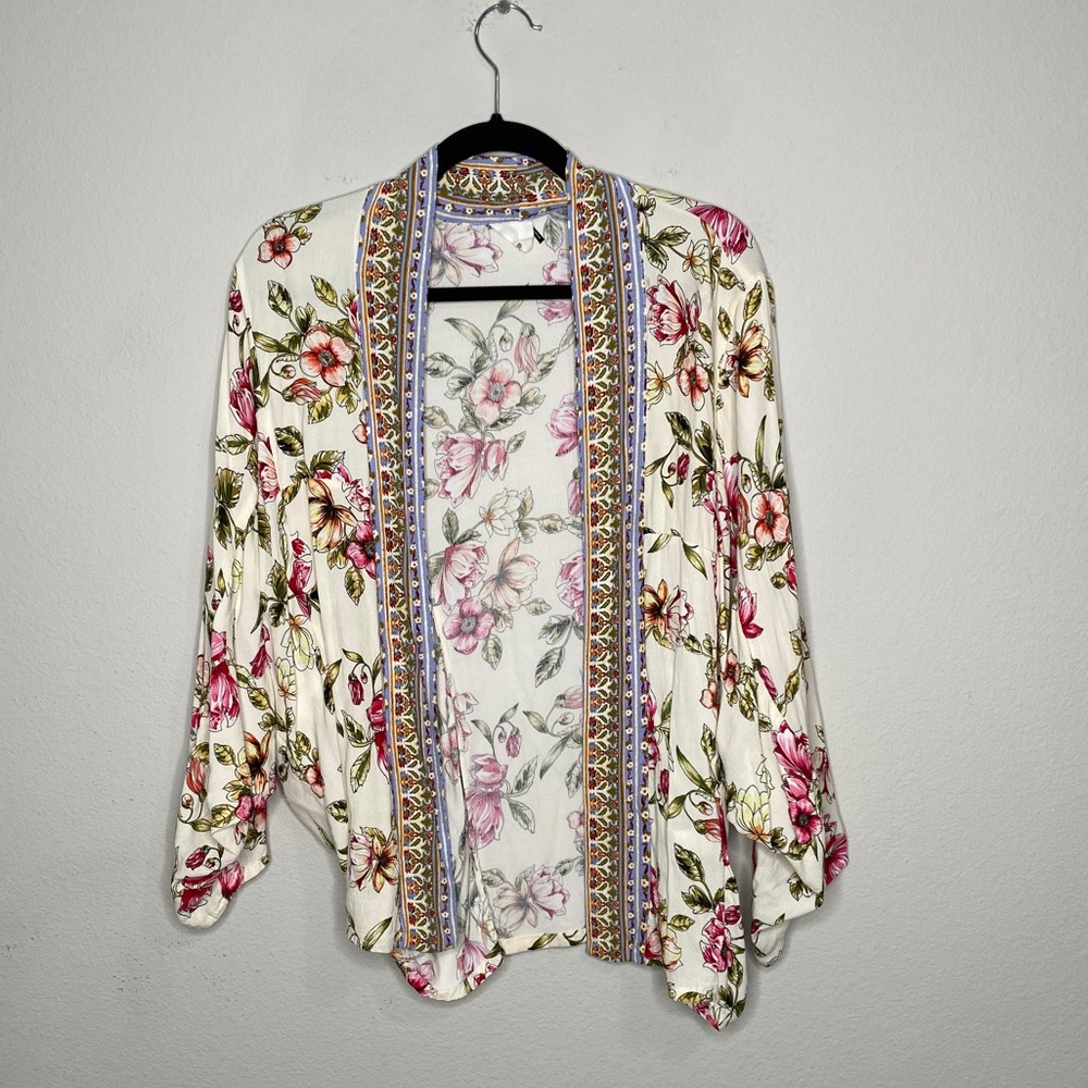 EUC! Anthro Floral Kimono OS - Picture 4 of 11